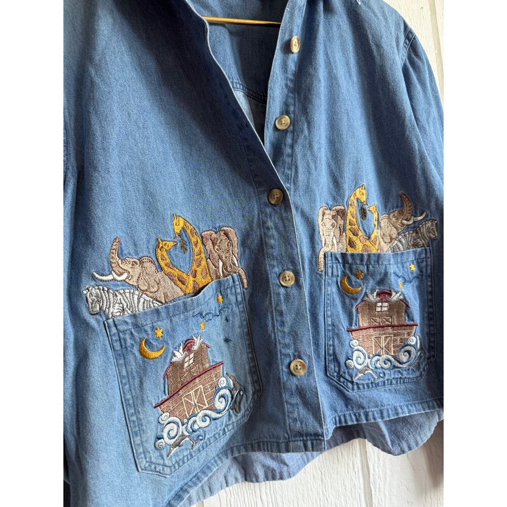 Vintage 90s Christopher & Banks Denim Shirt M Embroidered Noah’s Ark Animals - Picture 2 of 5